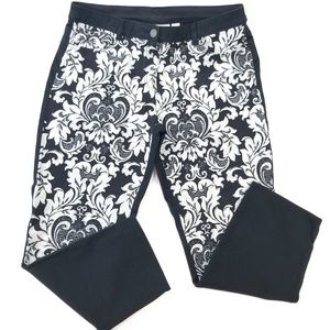 Chicos Ankle Size 2 Floral Black White Jean Pants